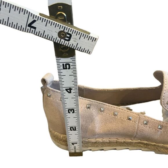 Marc Fisher Light Pink Studded Faux Suede Slip-On Espadrilles Size 7.5 - Picture 10 of 10